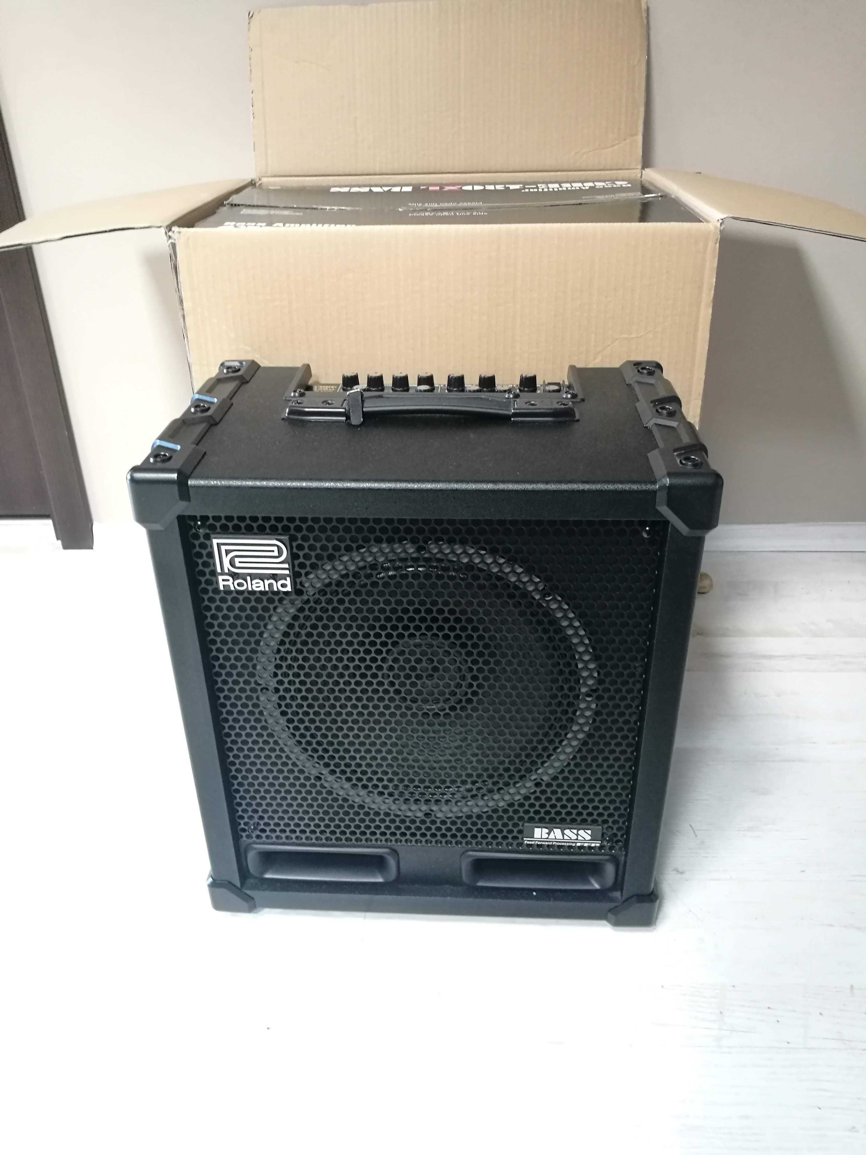 Roland 120XL Bass cube / за бас китара