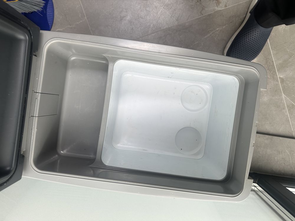 Frigider auto Waeco