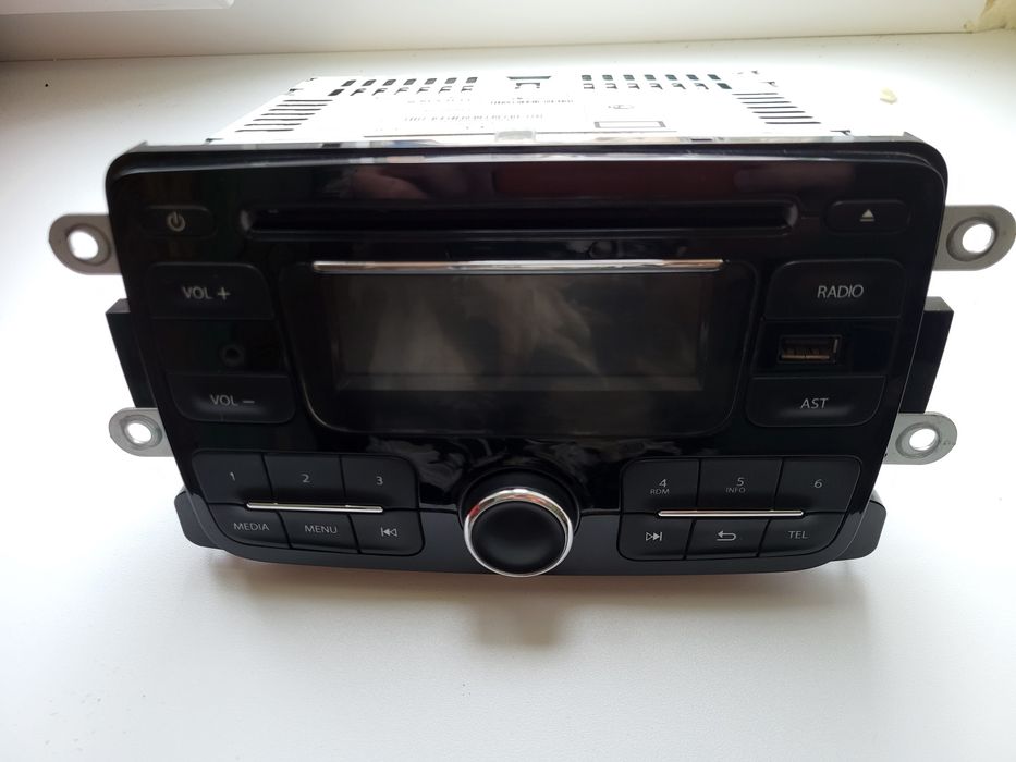 Автомагнитола Reno