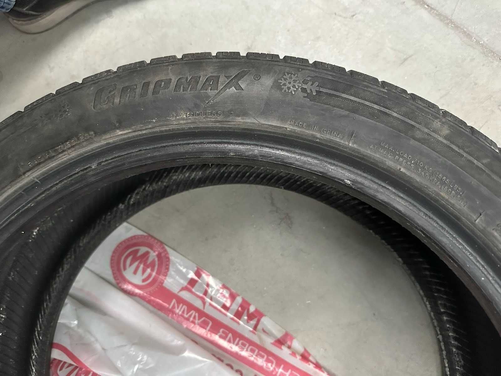 Продавам 3 броя зимни гуми 225/45R19