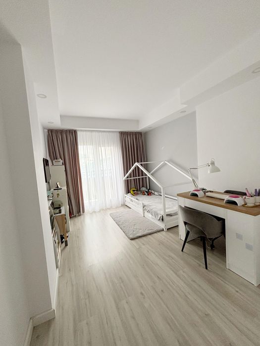 Apartament 3 camere Cosmopolis