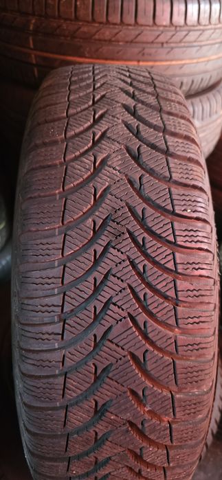 Гуми 4бр 215/60/17 - 1бр- 99лв