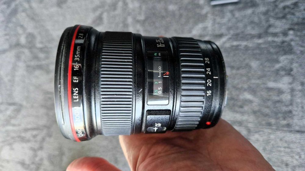 Canon EF 16-35mm f/2.8L USM