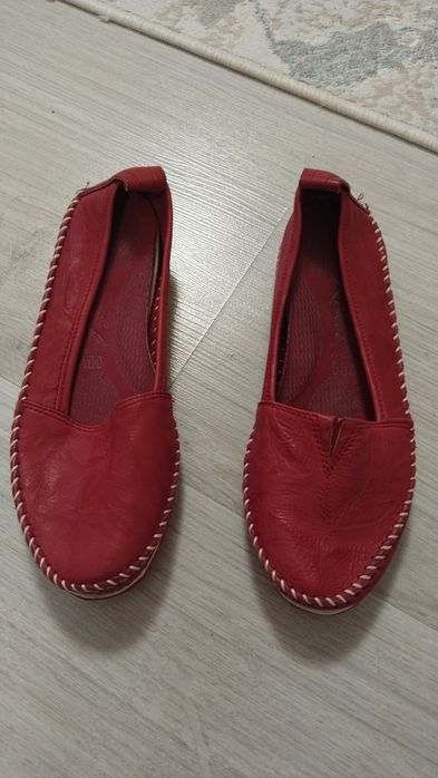 Балетки женские кожаные