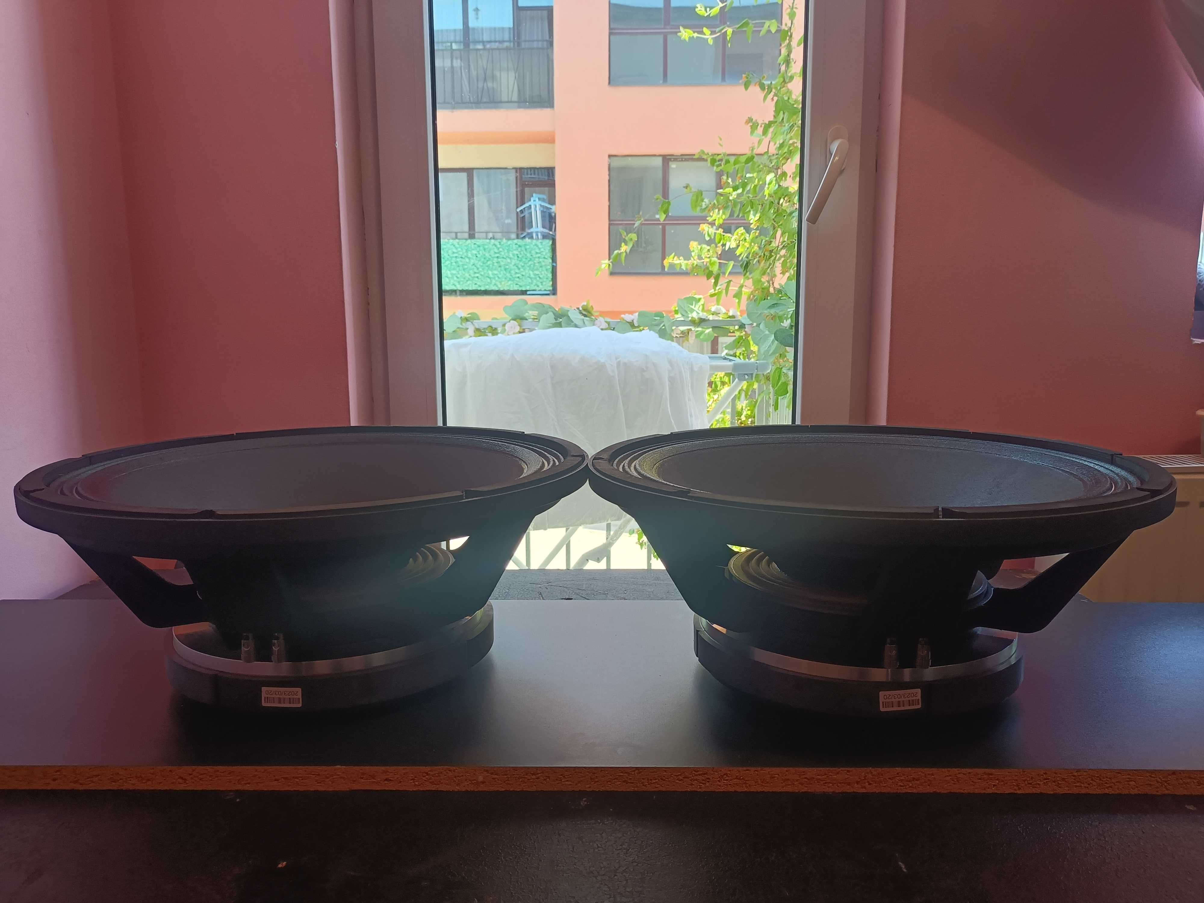 Vand 2 Difuzoare Void V-18-1000