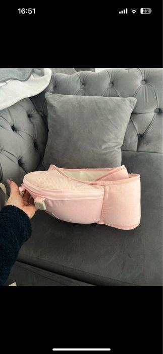 Marsupui ergonomic cu scaunel