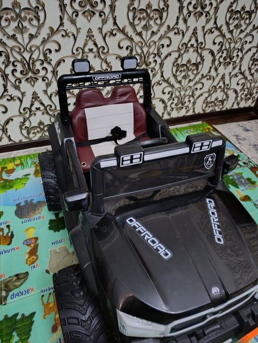 Детская машина в отличном состоянии