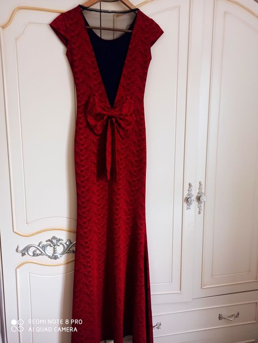 Шикарные платья стразы