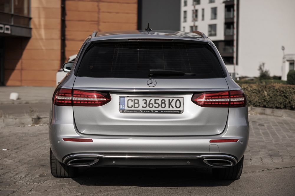 Mercedes Benz - 45 хил. Км. 2021 година от Силвър Стар W1K2132041A9754