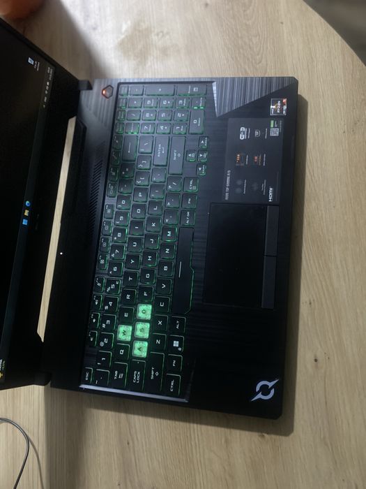Laptop Gaming ASUS TUF FX505DT  AMD Ryzen™ 5 3550H GTX1650 4GB
