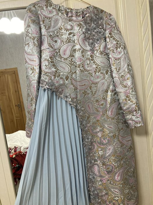 Kelinlar uchun liboslar 1 mata kiyilgan atiga holati yengi toza