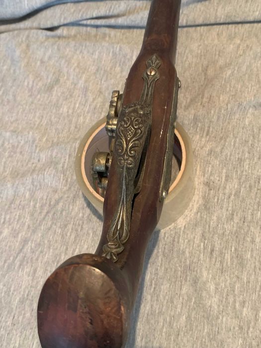 Винтидж реплика на кремъчен пистолет