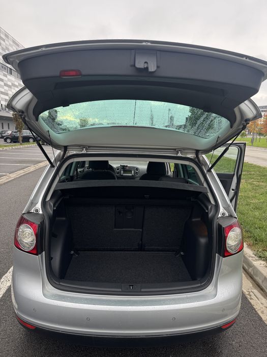 Vw Gold 5 Plus recent adusa