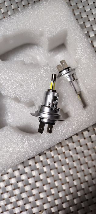 Becuri cu led H7