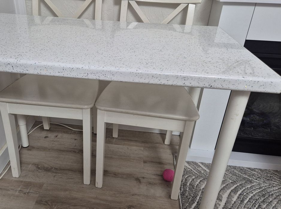 Set 4 scaune lemn masiv IKEA - 4 bucati Pret valabil pana Sambata!