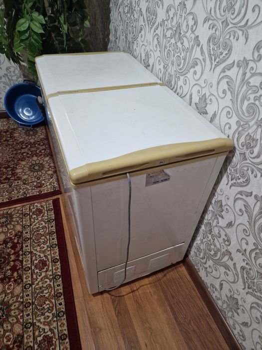 Холодильник сатылады