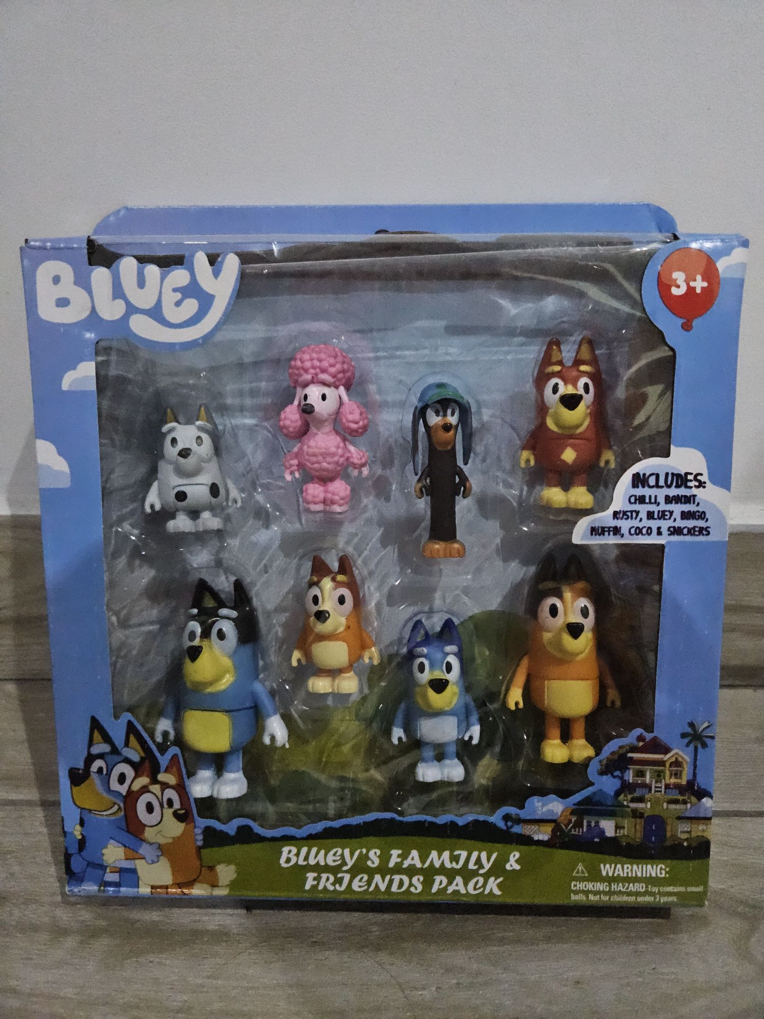 Set Bluey cu 8 personaje