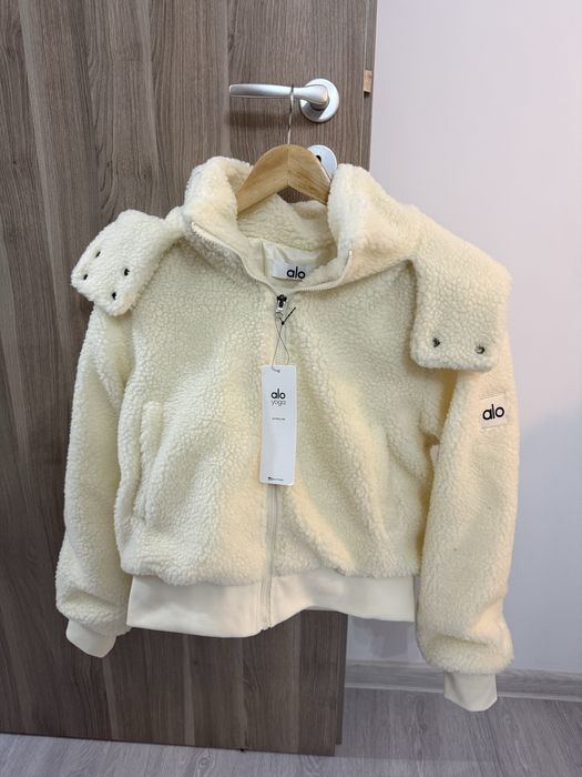 Geaca Alo Yoga femei