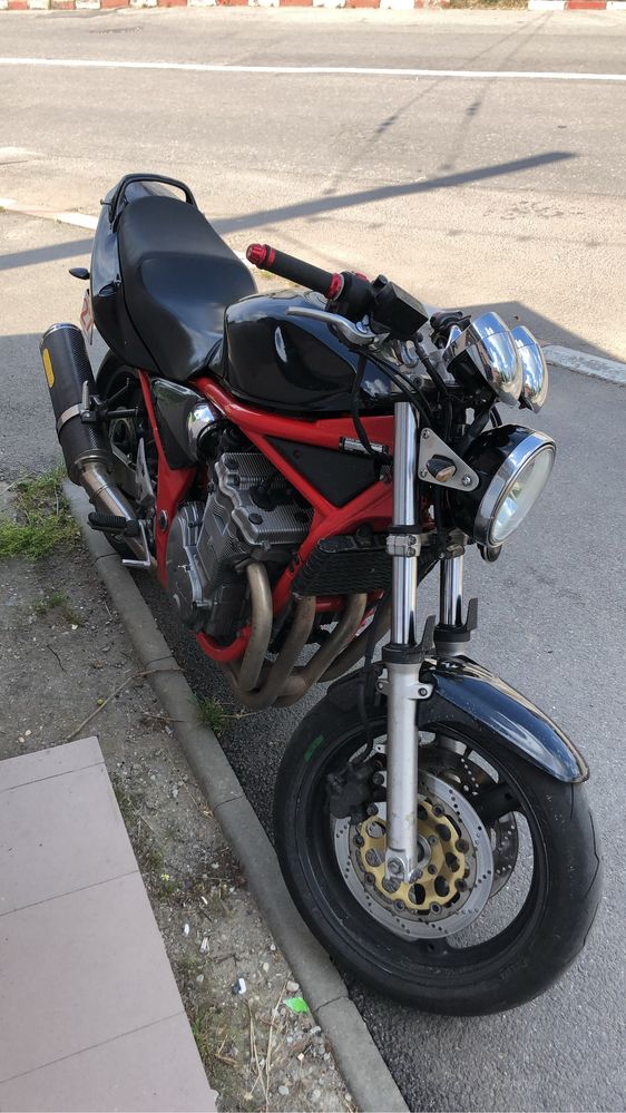 Dezmembrez Suzuki bandit 600
