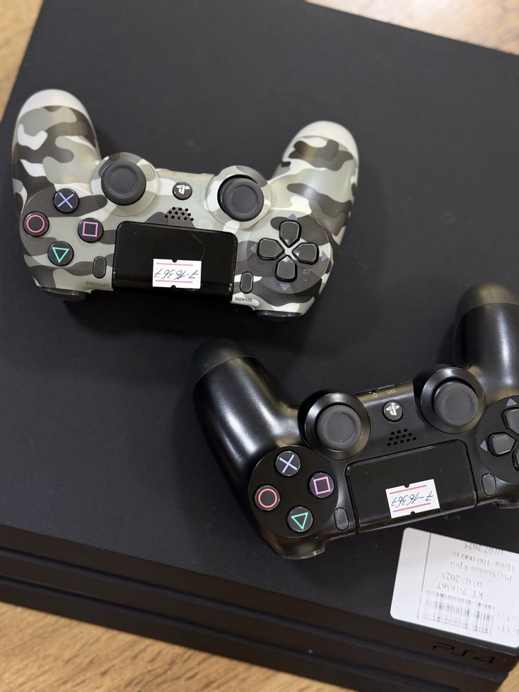 Play station 4 pro