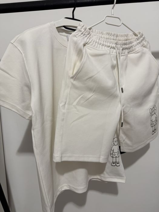 Compleu Off-White oversized alb din bumbac premium 100%