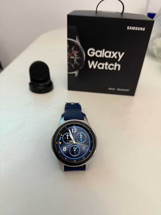 Продам часы Samsung galaxy watch 46 мм