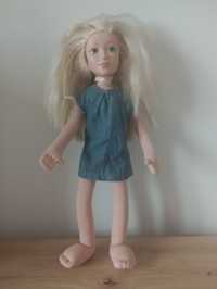 Vand o papusa Barbie marca Mattel 2000 corp moale ( 34 cm)