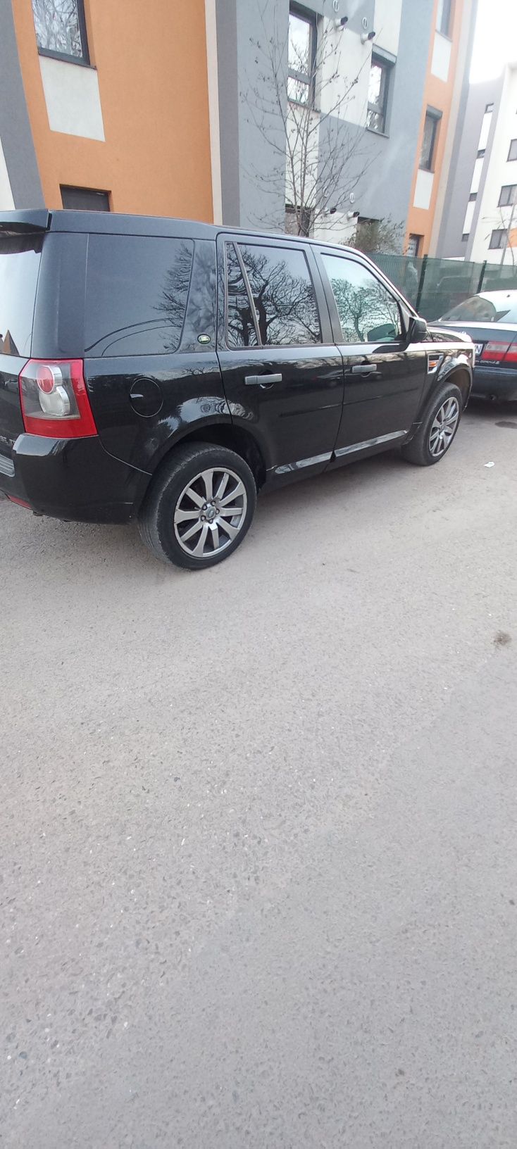 Vand sau schimb freelander 2