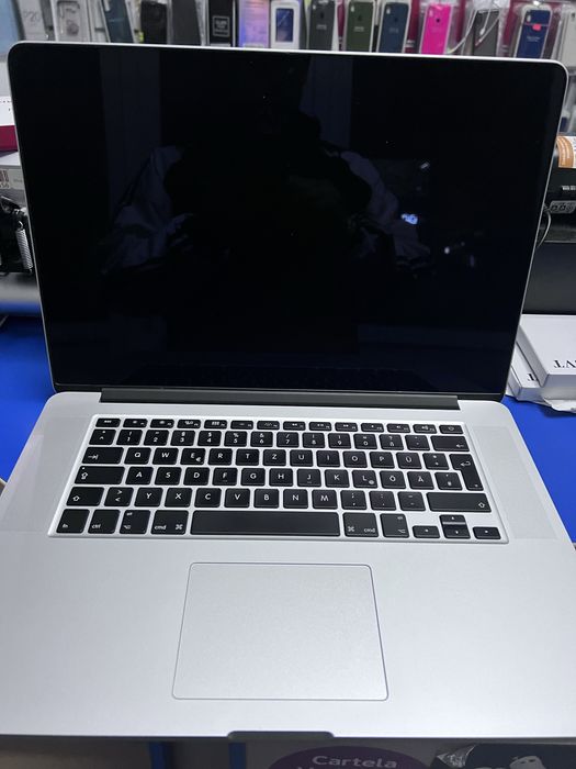 Macbook pro mid 2015