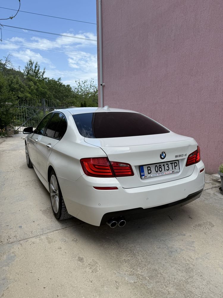 BMW 530xd дигитално табло