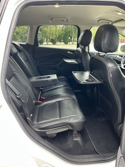 Ford Kuga Sport Platinum An2015/07 vă 4x4 •Garanție Rate fixe