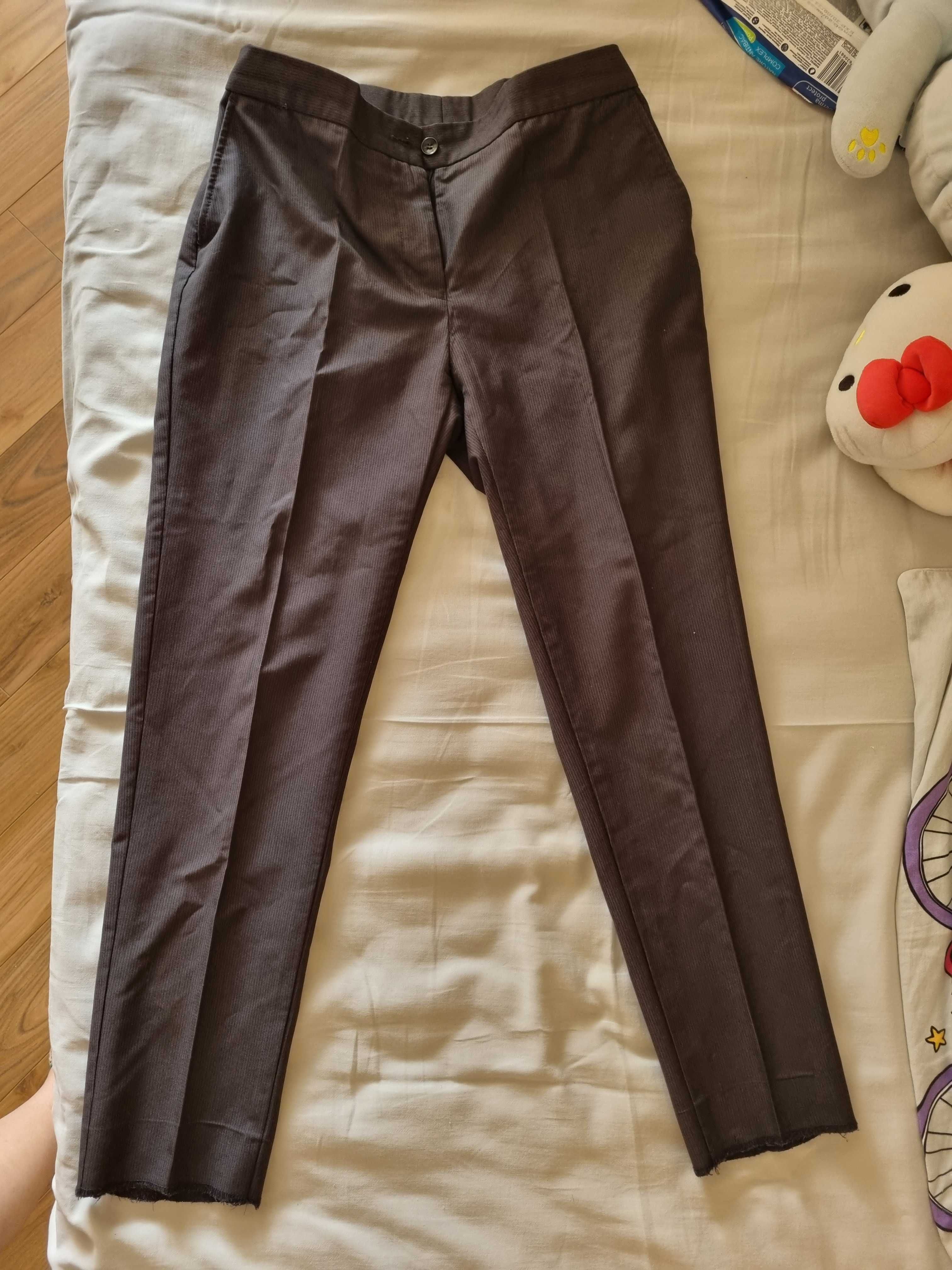 Классические брюки женские темно-серые