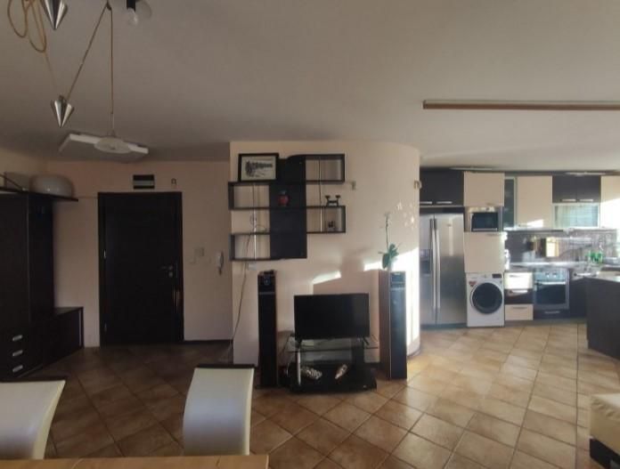 Дава се под наем Двустаен апартамент в София, Горубляне - 74 кв.м за 500 € - Снимка #2