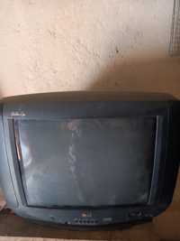 Телевизор с антенной