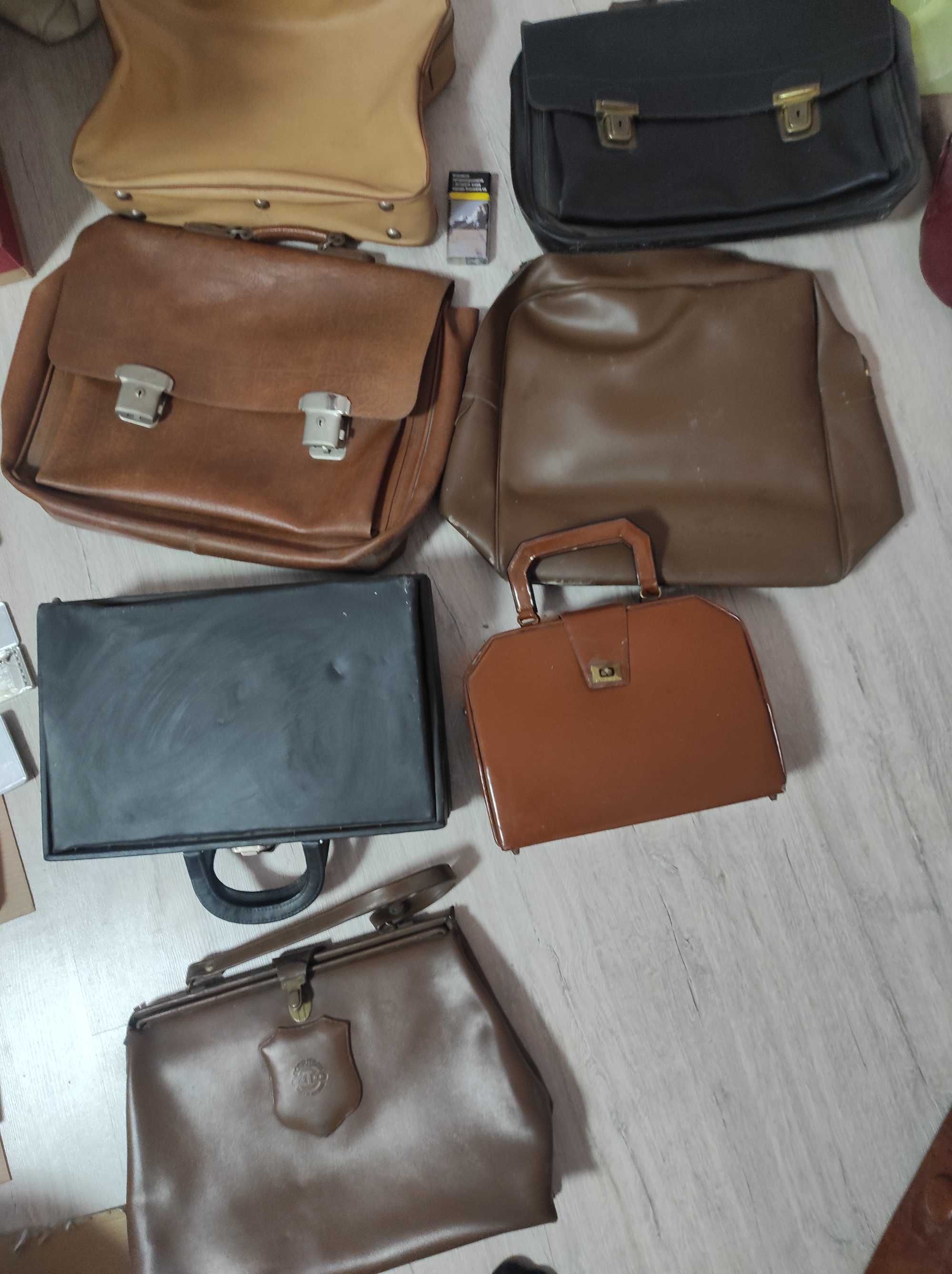Ретро куфари и кожени чанти