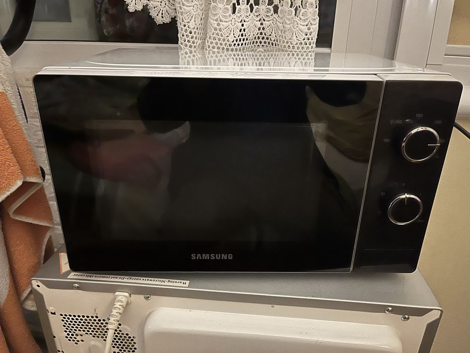 Микровълнова фурна Samsung