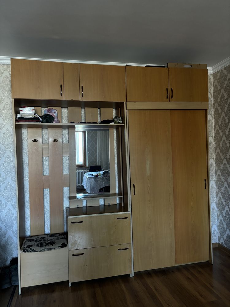 Продам прихожку. Срочно!