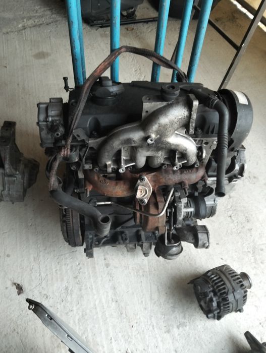 Motor 1.9 avq 101 cp Touran golf 5 Skoda Seat Audi