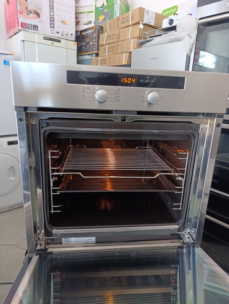 Фурна за вграждане Miele