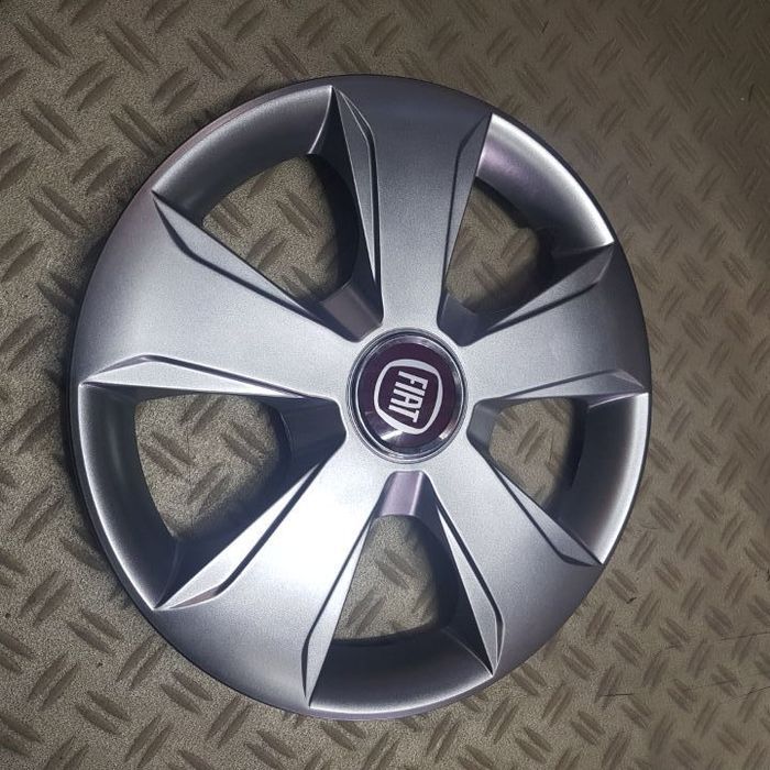 capace roti r15 fiat la set de 4 buc,capace janata aliaj