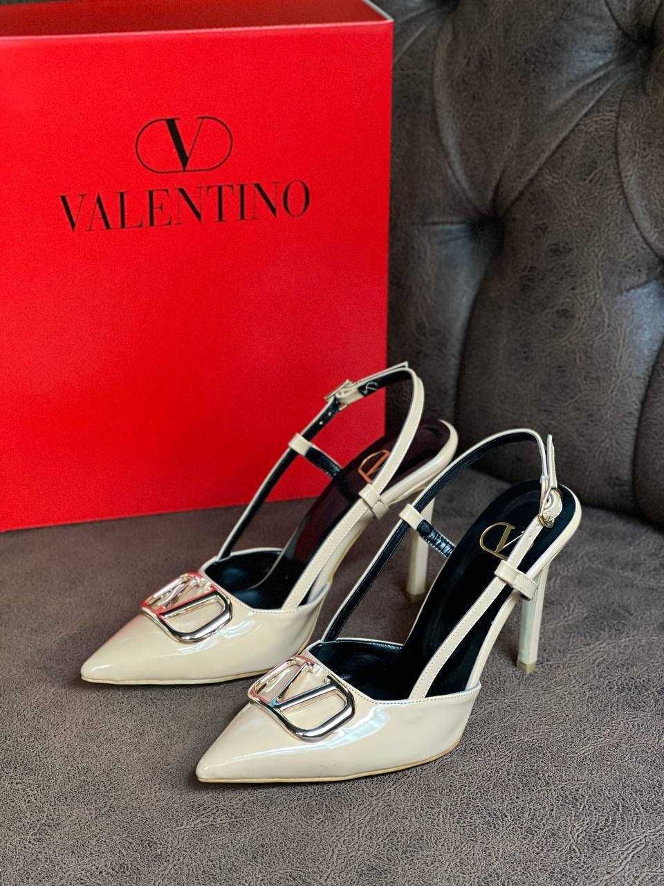 Valentino pantofi cu toc