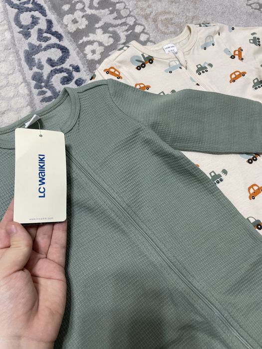 Продам два новых слипа Waikiki