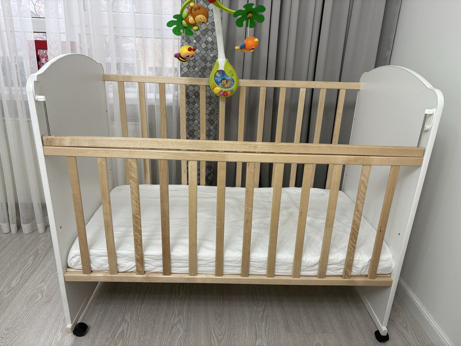 Деткий манеж  состаяние как новый