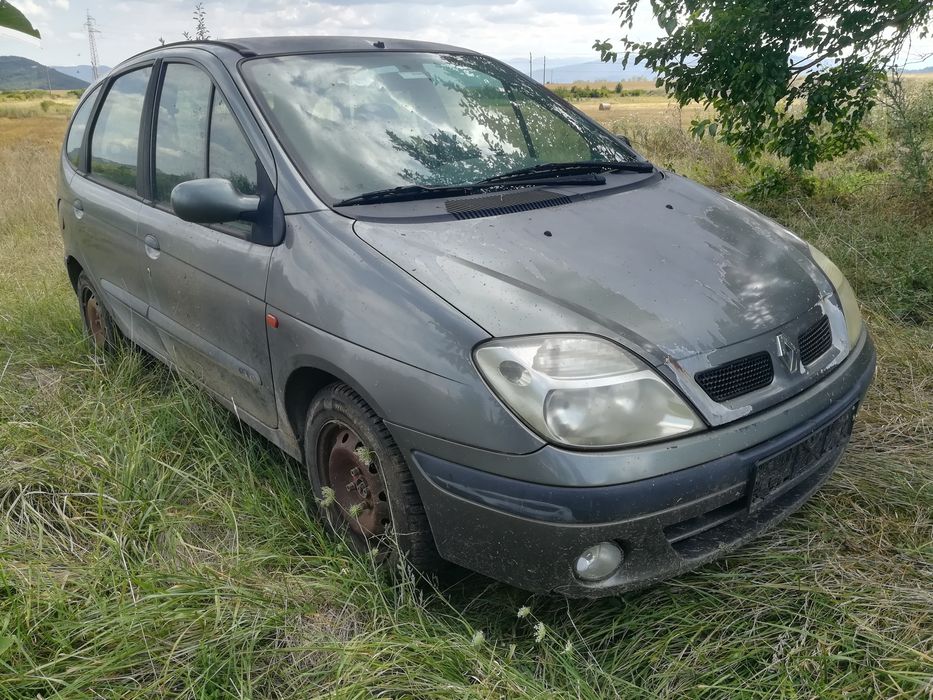 Рено  Сценик/Renault Scenic -На части