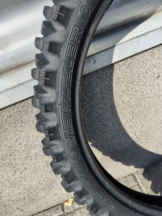 Anvelopa Metzeler 90/90R21 ca noua.