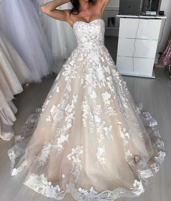 Rochie de mireasă creație Elena Morar