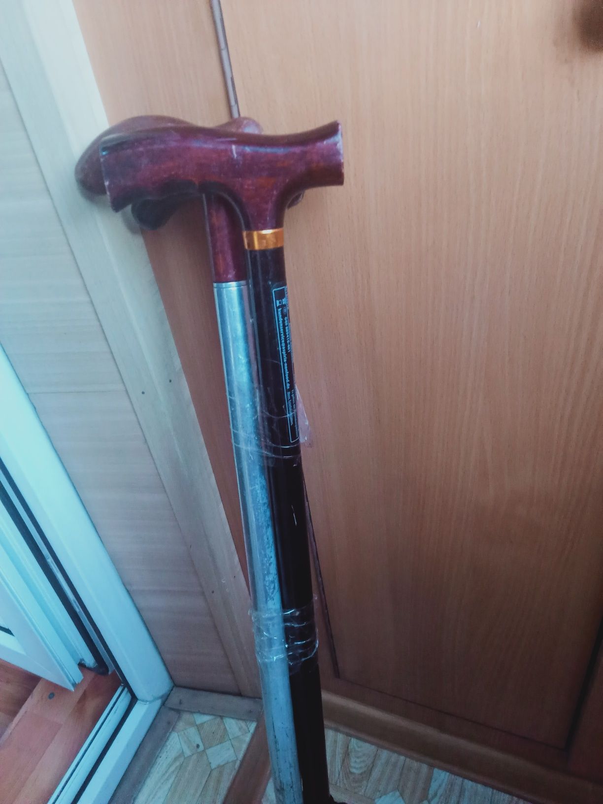 Продам 3 костыля б/у