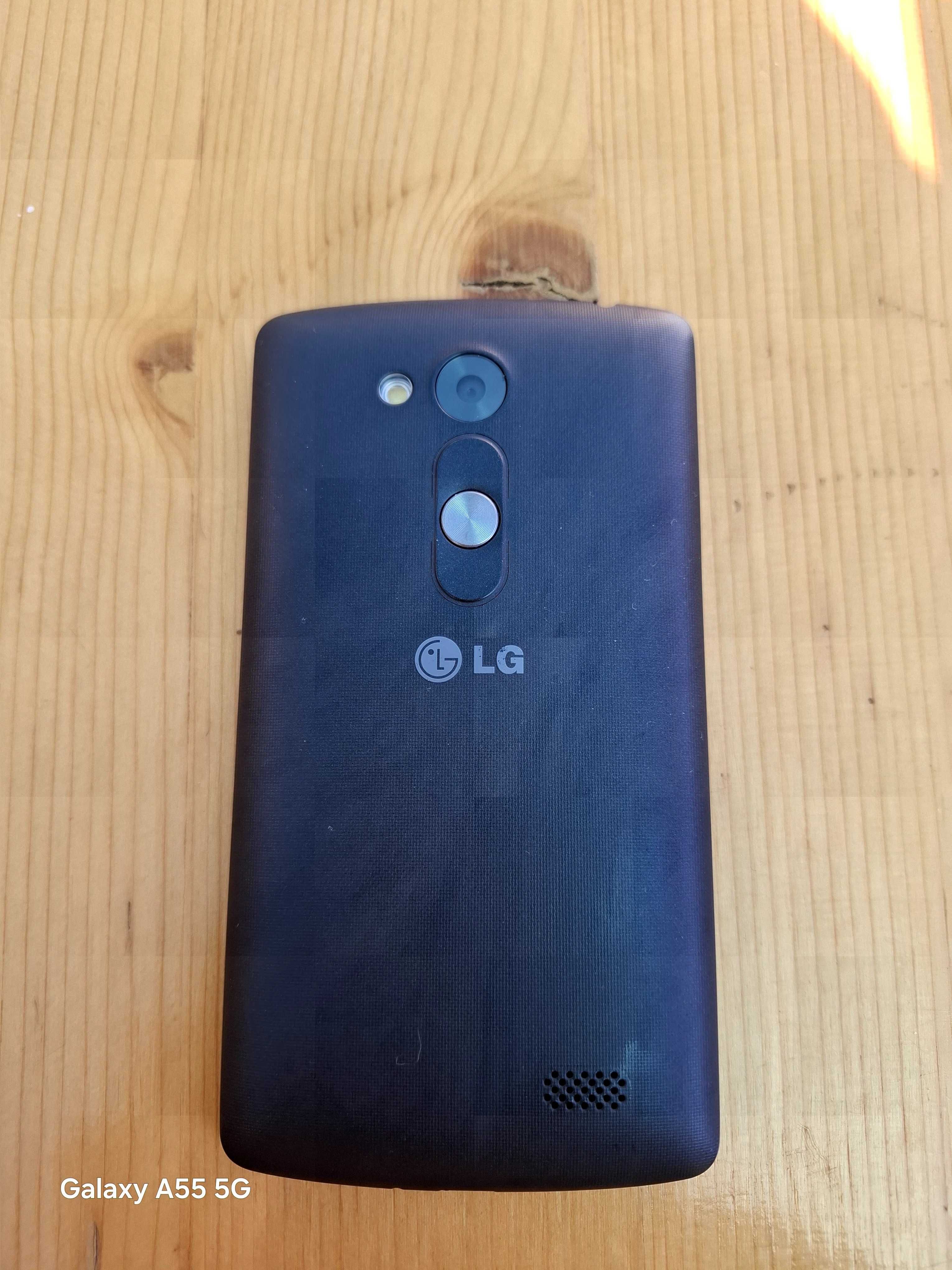 Стар телефон LG D290N