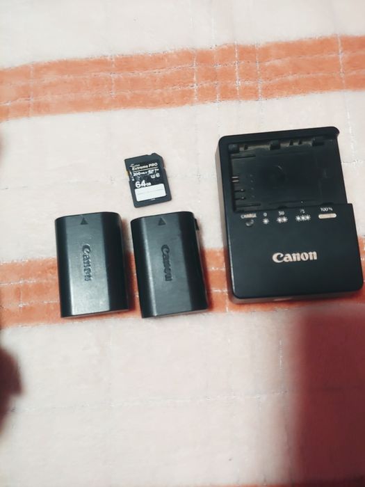 Sotiladi Canon 6D komplekt