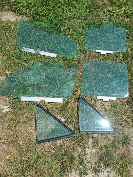 Части за Мерцедес 190